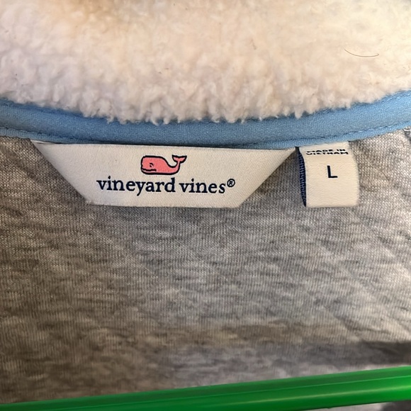 Vineyard Vines fleece - Picture 2 of 2